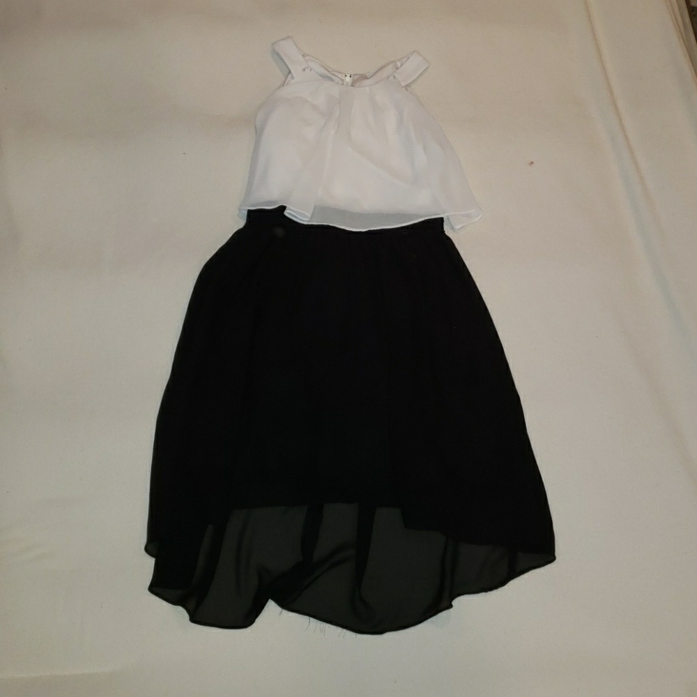 Black and white youth dress size 12